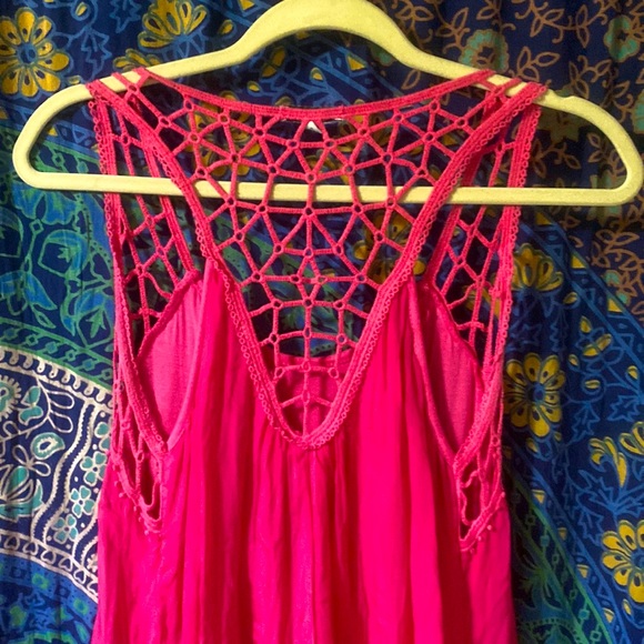 Airy bright pink satin summer party dress with crochet straps and sequins. - Picture 3 of 7
